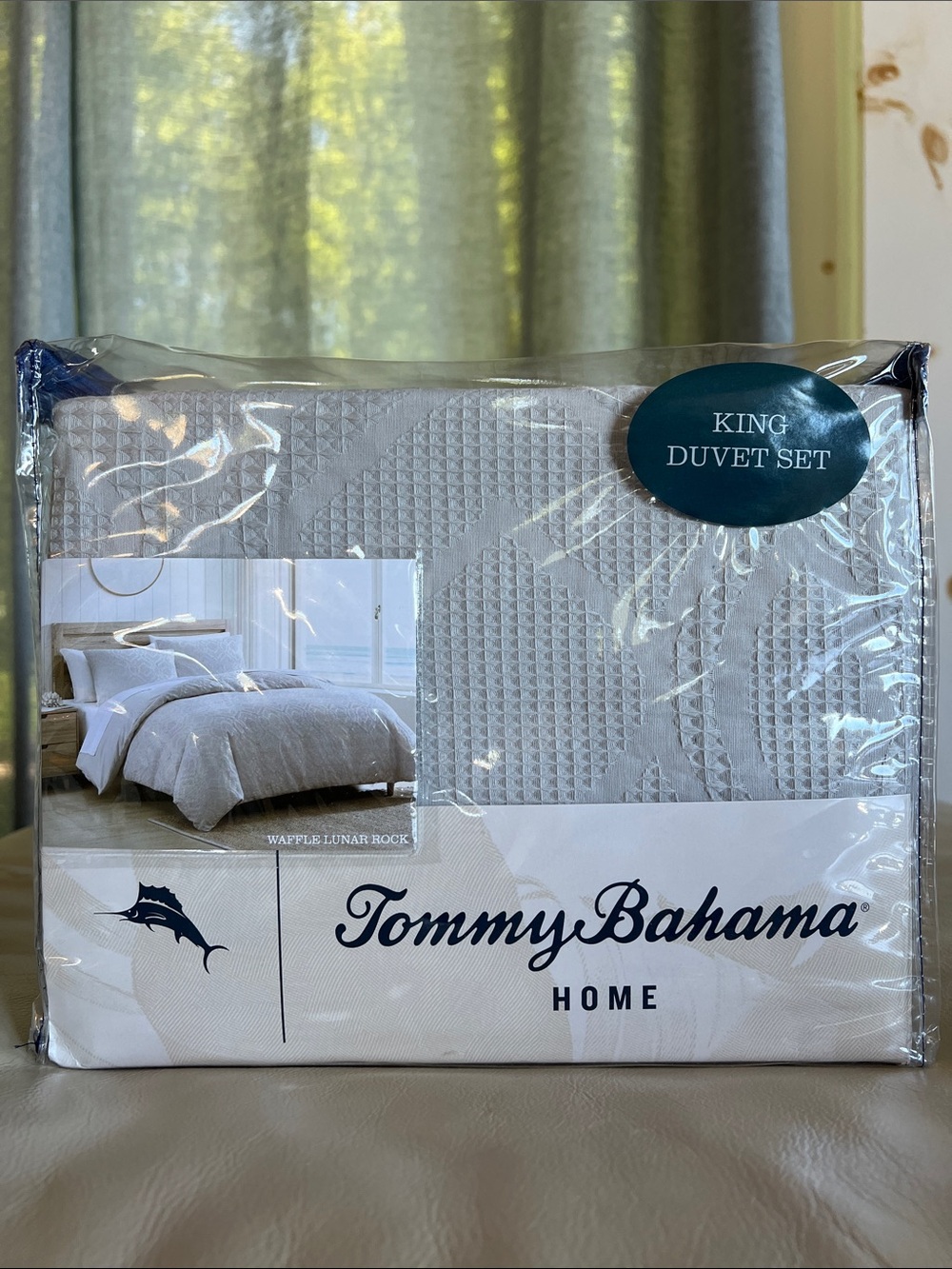 Tommy Bahama Waffle-Textured King Duvet - Light Gray